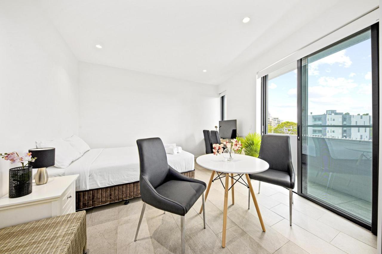 Studio For Long Term Tenants In Strathfield Cbd Sydney Buitenkant foto