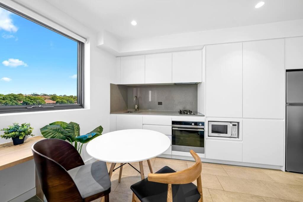 Studio For Long Term Tenants In Strathfield Cbd Sydney Buitenkant foto